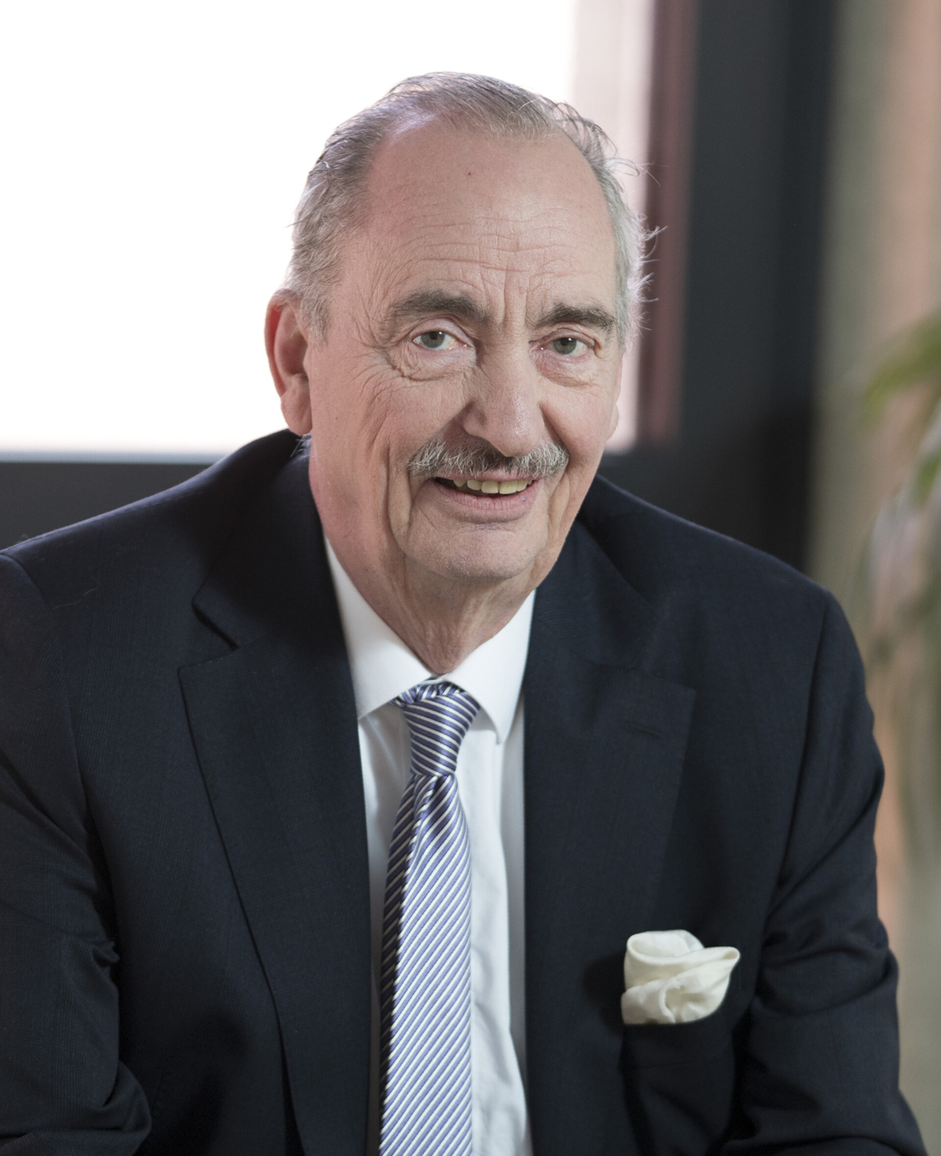 Portraitfoto Wolfgang Meyer