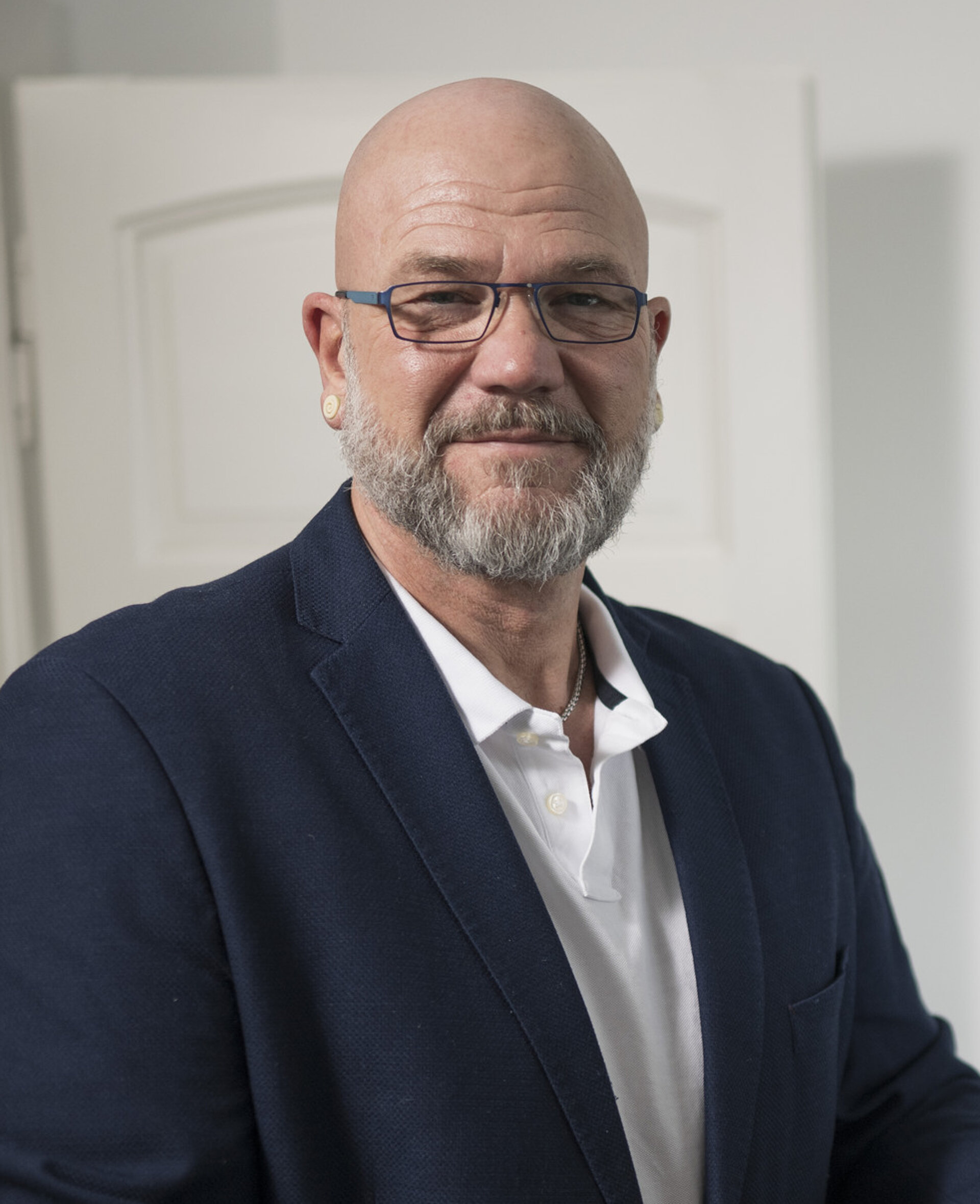 Portraitfoto Olaf Schröbler
