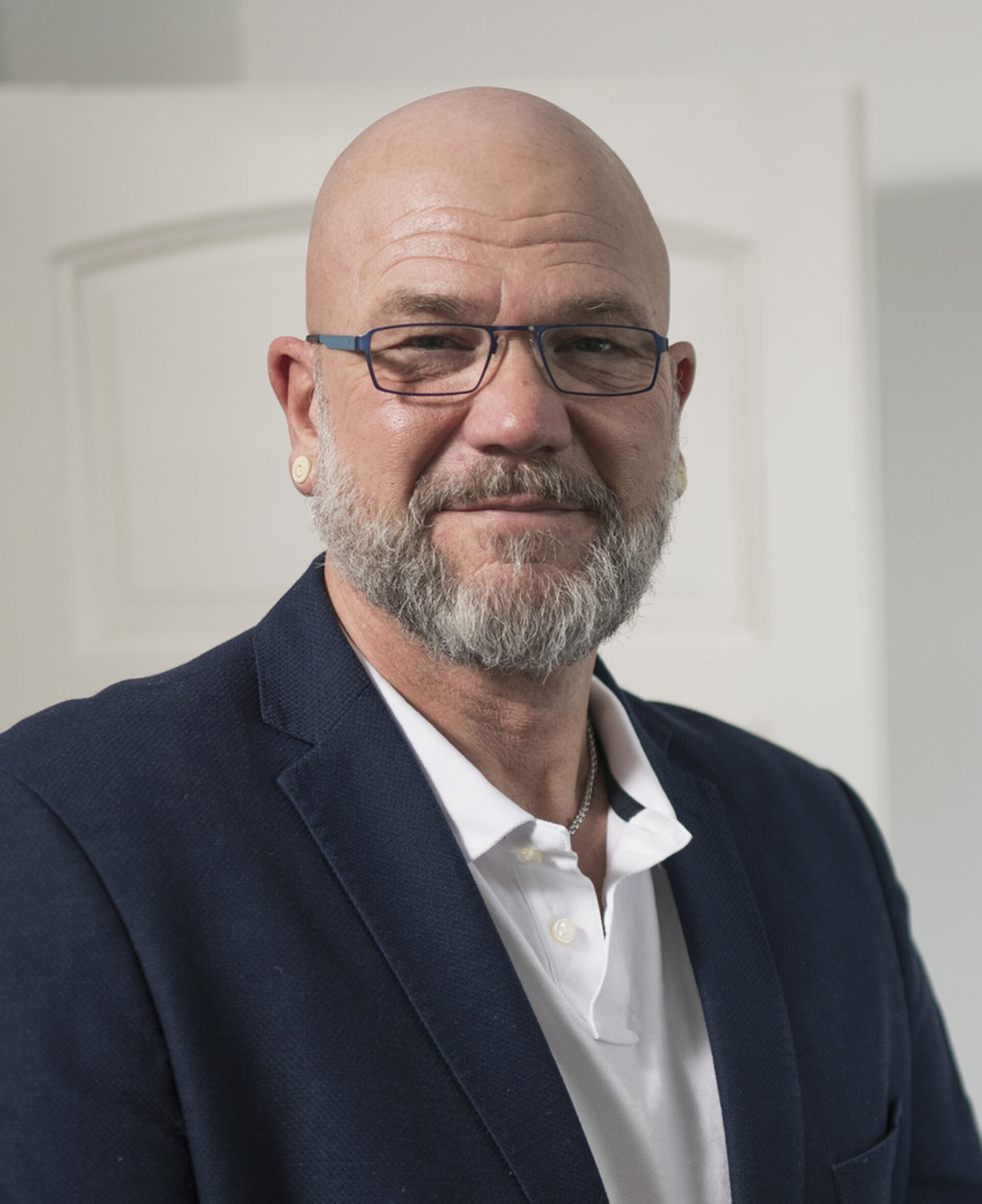 Portraitfoto Olaf Schröbler